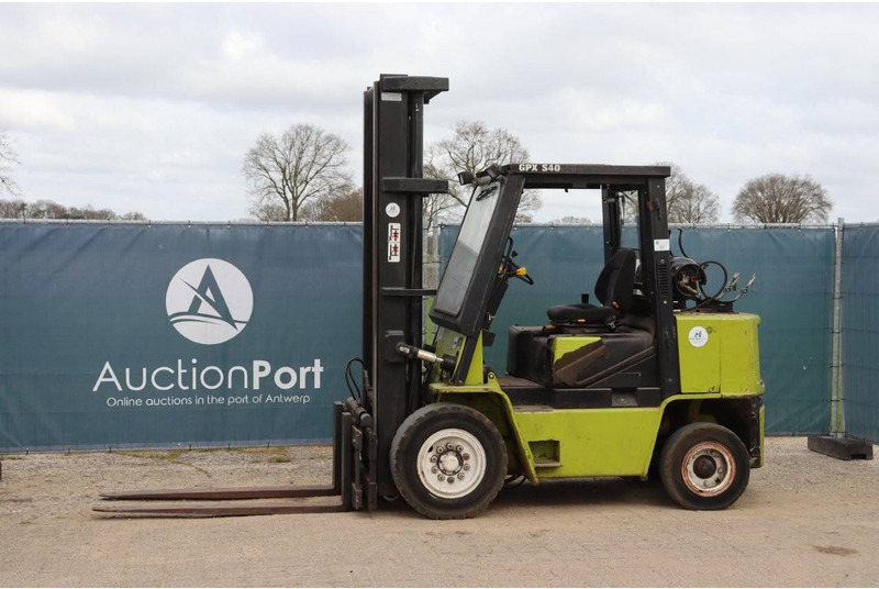 Clark GPX 40 LPG - LPG forklift: picture 1 Clark GPX 40 LPG - LPG forklift: picture 1