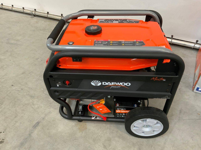 Daewoo GDAX9250E-3 - Generator set: picture 3 Daewoo GDAX9250E-3 - Generator set: picture 3