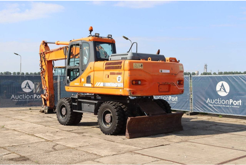 Doosan DX190W-3 - Wheel excavator: picture 4 Doosan DX190W-3 - Wheel excavator: picture 4