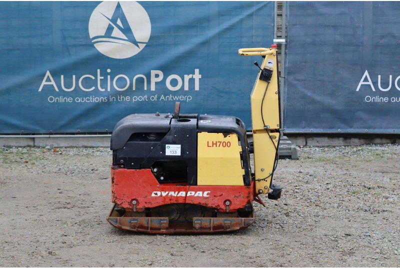 Dynapac LH700 - Vibratory plate: picture 2 Dynapac LH700 - Vibratory plate: picture 2