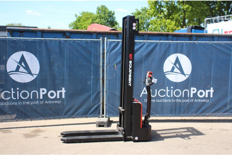 EP Equipment EST122 - Stacker: picture 1 EP Equipment EST122 - Stacker: picture 1