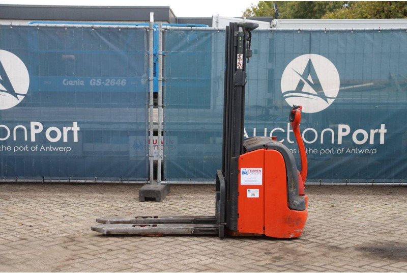 Fenwick L14 AP - Stacker: picture 2 Fenwick L14 AP - Stacker: picture 2