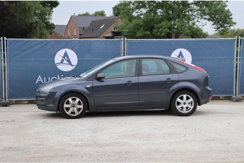 Ford Focus Hatchback - Car: picture 1 Ford Focus Hatchback - Car: picture 1