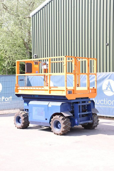 Genie GS2668 - Scissor lift: picture 3 Genie GS2668 - Scissor lift: picture 3