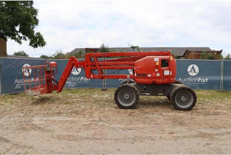 Genie Z-45/25 - Articulated boom: picture 2 Genie Z-45/25 - Articulated boom: picture 2