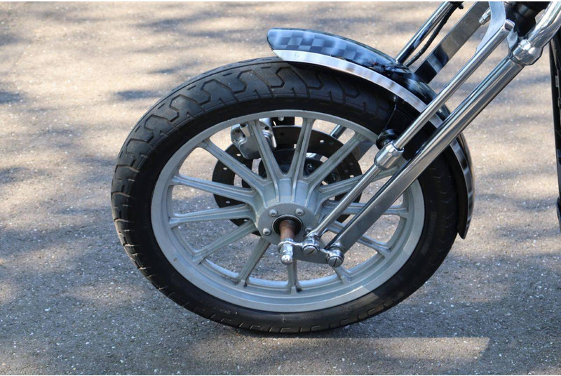 Motorcycle Harley-Davidson Sportster 883 Springer: picture 10 Motorcycle Harley-Davidson Sportster 883 Springer: picture 10