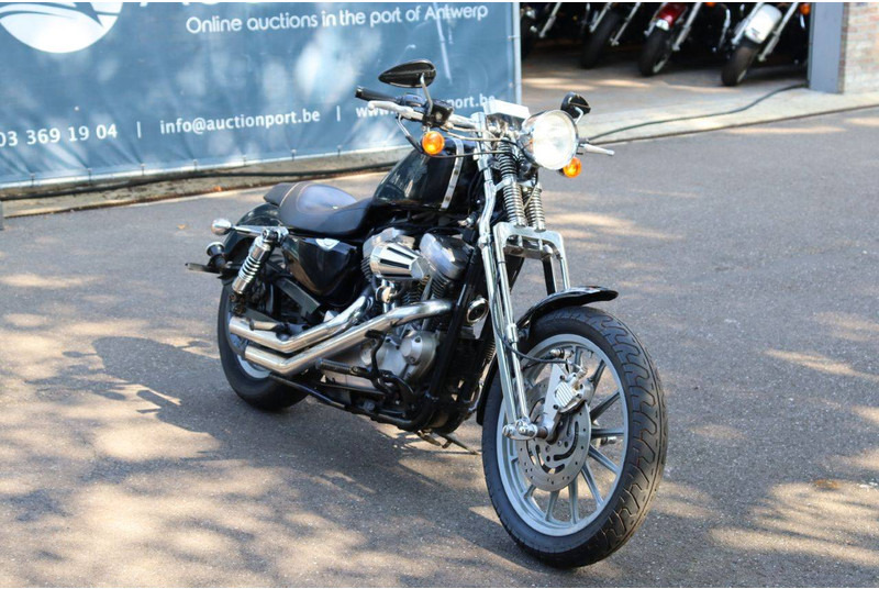 Motorcycle Harley-Davidson Sportster 883 Springer: picture 7 Motorcycle Harley-Davidson Sportster 883 Springer: picture 7