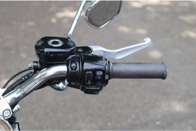 Motorcycle Harley-Davidson Sportster XL883: picture 20