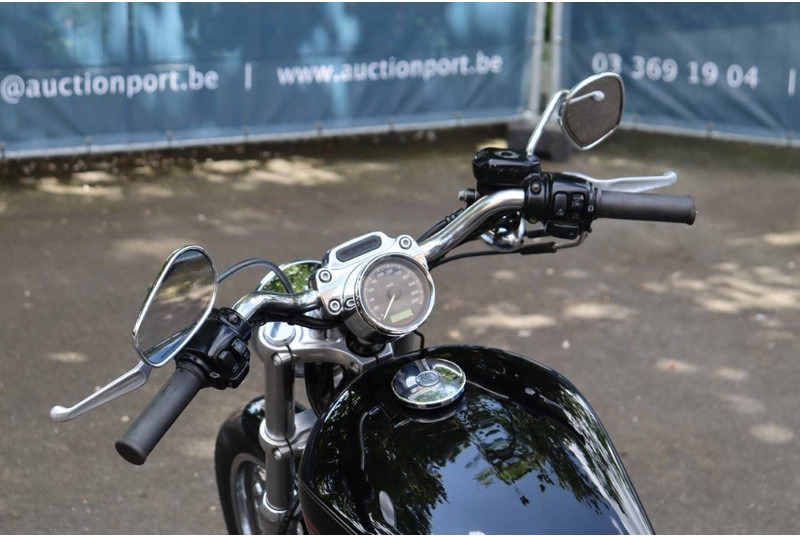 Motorcycle Harley-Davidson Sportster XL883: picture 19