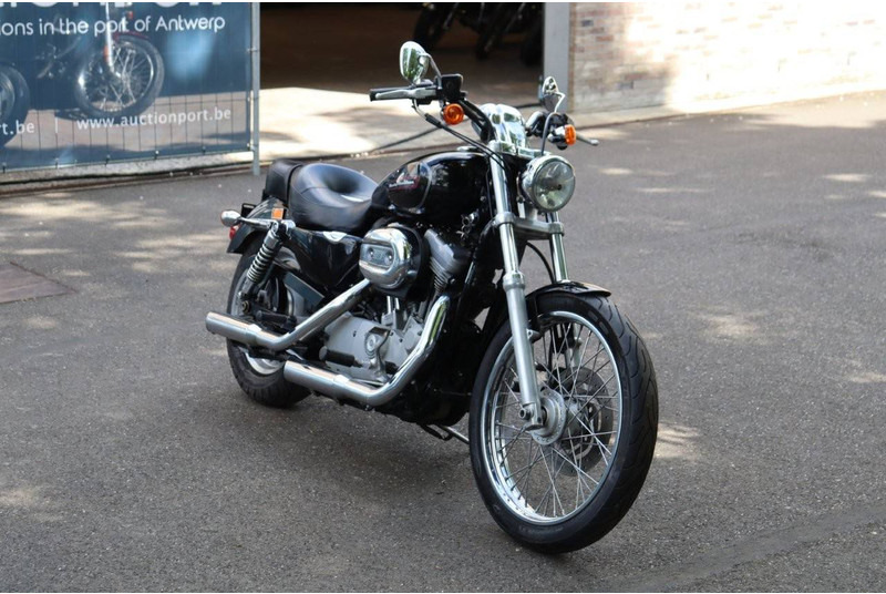 Motorcycle Harley-Davidson Sportster XL883: picture 7