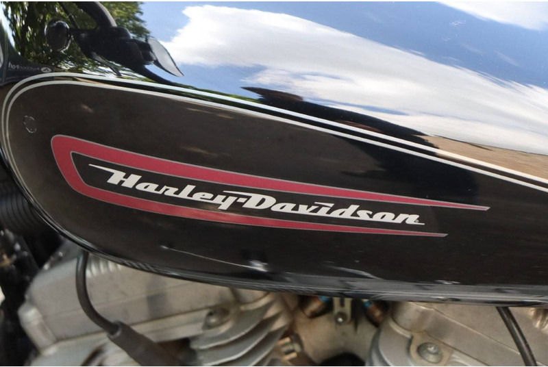 Motorcycle Harley-Davidson Sportster XL883: picture 18