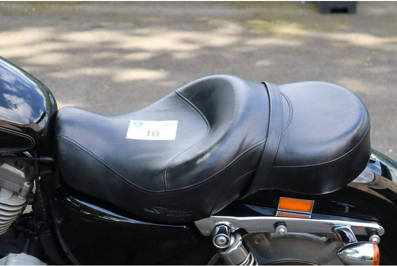 Motorcycle Harley-Davidson Sportster XL883: picture 13