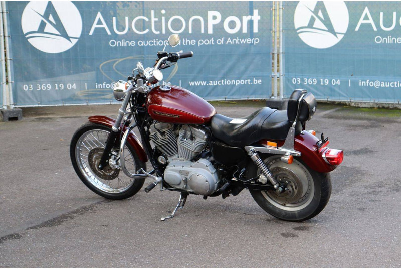 Harley-Davidson Sportster XL883 - Motorcycle: picture 3 Harley-Davidson Sportster XL883 - Motorcycle: picture 3