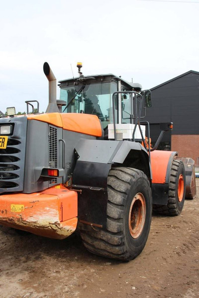 Hitachi ZW250 - Wheel loader: picture 5 Hitachi ZW250 - Wheel loader: picture 5