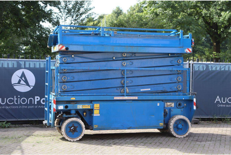 Holland lift Combistar N-165EL12 - Scissor lift: picture 1 Holland lift Combistar N-165EL12 - Scissor lift: picture 1