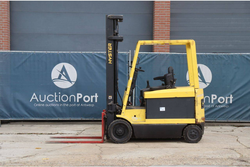 Hyster E3.00XM - Electric forklift: picture 2 Hyster E3.00XM - Electric forklift: picture 2