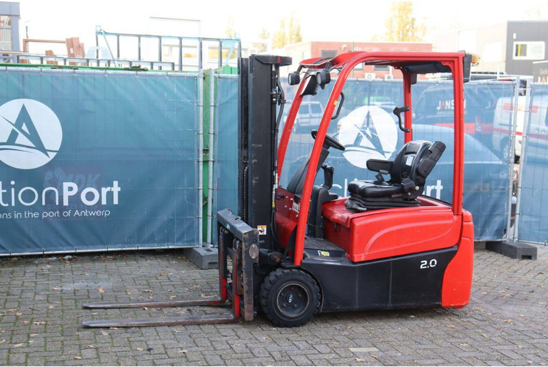 Hyster J2.0XNT MWB - Electric forklift: picture 1 Hyster J2.0XNT MWB - Electric forklift: picture 1