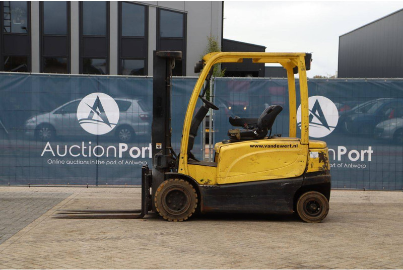 Hyster J3.0XN - Electric forklift: picture 2 Hyster J3.0XN - Electric forklift: picture 2