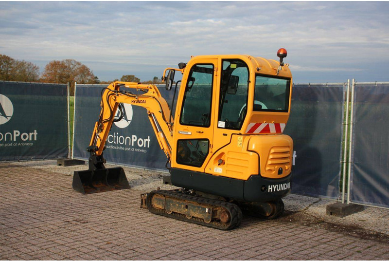 Hyundai Robex 18-9 - Mini excavator: picture 3 Hyundai Robex 18-9 - Mini excavator: picture 3