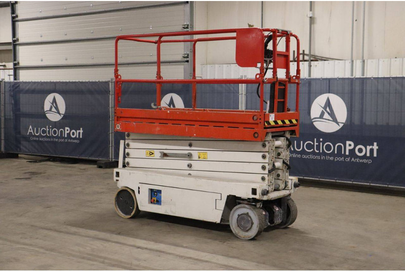 Iteco IT10090 - Scissor lift: picture 4 Iteco IT10090 - Scissor lift: picture 4