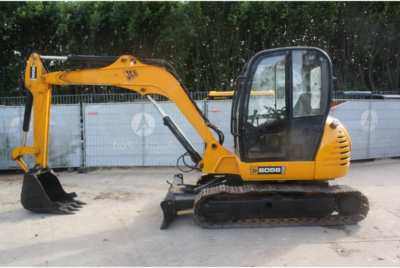 JCB 8056 - Crawler excavator: picture 2 JCB 8056 - Crawler excavator: picture 2