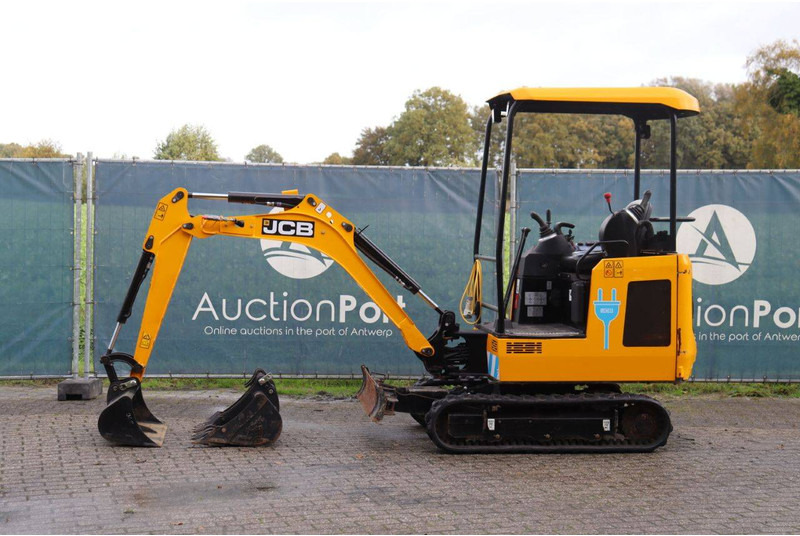 JCB Electric - Mini excavator: picture 1 JCB Electric - Mini excavator: picture 1