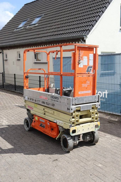 JLG 1930ES - Scissor lift: picture 4 JLG 1930ES - Scissor lift: picture 4