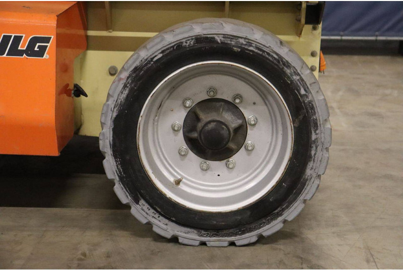 Scissor lift JLG 4069LE: picture 20