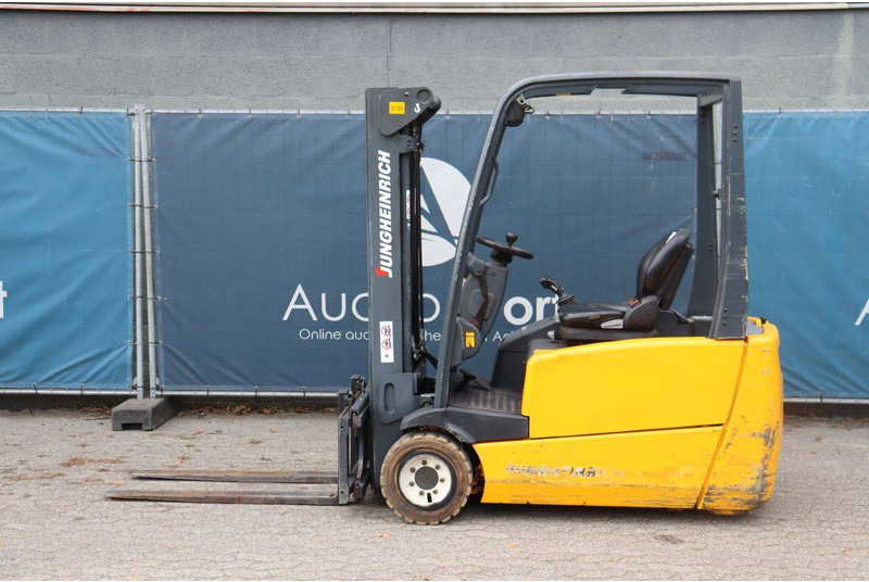 Jungheinrich EFG 220 - Electric forklift: picture 2 Jungheinrich EFG 220 - Electric forklift: picture 2