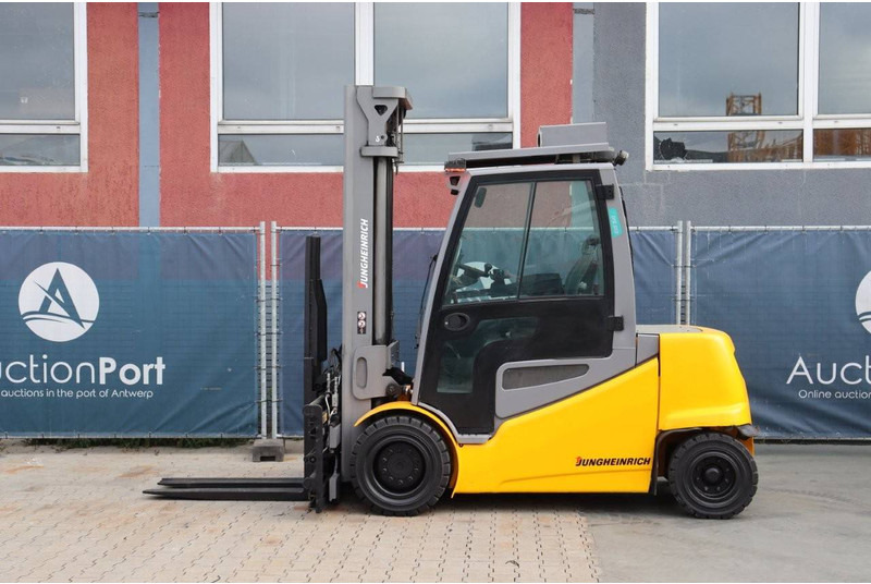 Jungheinrich EFGS50 - Electric forklift: picture 2 Jungheinrich EFGS50 - Electric forklift: picture 2