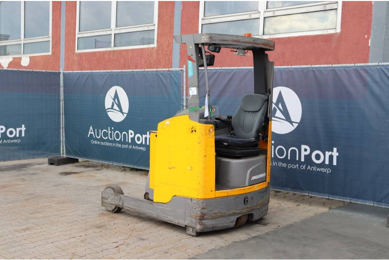Jungheinrich ETV 320 - Reach truck: picture 3 Jungheinrich ETV 320 - Reach truck: picture 3