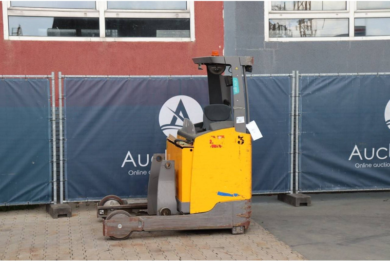 Jungheinrich ETV 320 - Reach truck: picture 1 Jungheinrich ETV 320 - Reach truck: picture 1