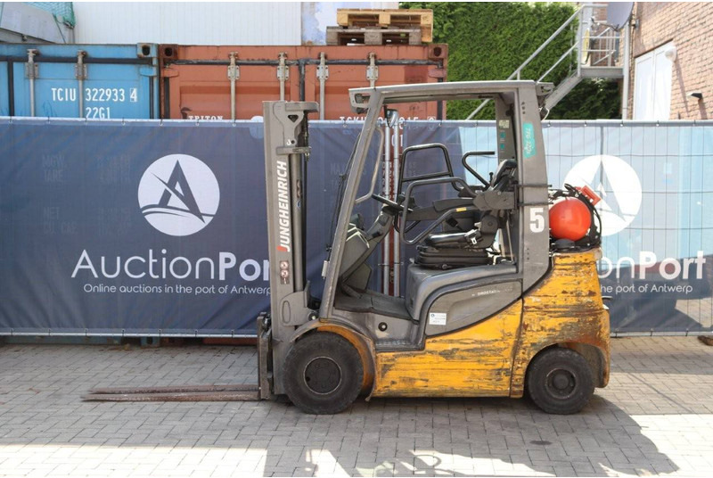 Jungheinrich TFG 320s - LPG forklift: picture 2 Jungheinrich TFG 320s - LPG forklift: picture 2