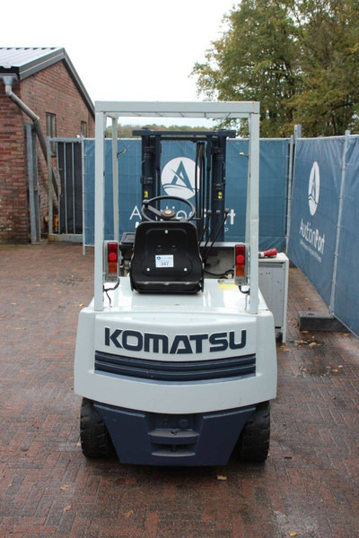 Komatsu FB20-3 - Electric forklift: picture 4 Komatsu FB20-3 - Electric forklift: picture 4