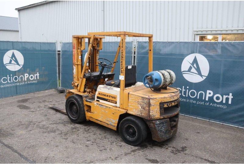 Komatsu FG30-8 - LPG forklift: picture 3 Komatsu FG30-8 - LPG forklift: picture 3
