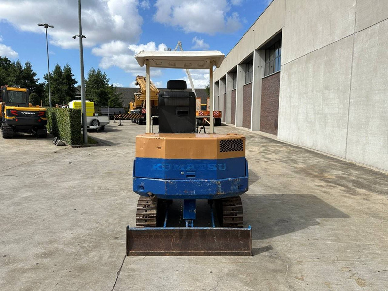 Komatsu PC10-6 - Mini excavator: picture 5 Komatsu PC10-6 - Mini excavator: picture 5