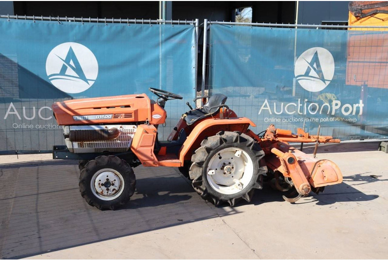 Kubota B1500DT - Farm tractor: picture 1 Kubota B1500DT - Farm tractor: picture 1