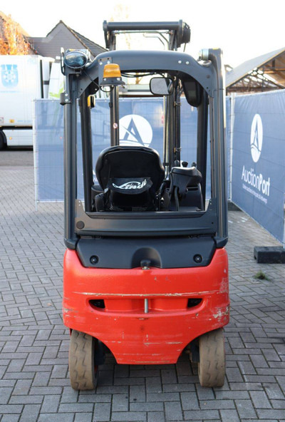 Linde E18PH-02 - Electric forklift: picture 5 Linde E18PH-02 - Electric forklift: picture 5