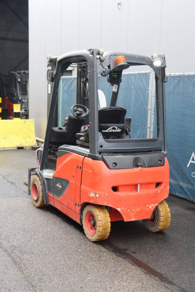 Linde E18PH-02 - Electric forklift: picture 4 Linde E18PH-02 - Electric forklift: picture 4