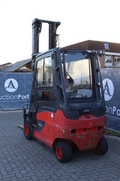 Linde E30HL-01/600 - Electric forklift: picture 4 Linde E30HL-01/600 - Electric forklift: picture 4