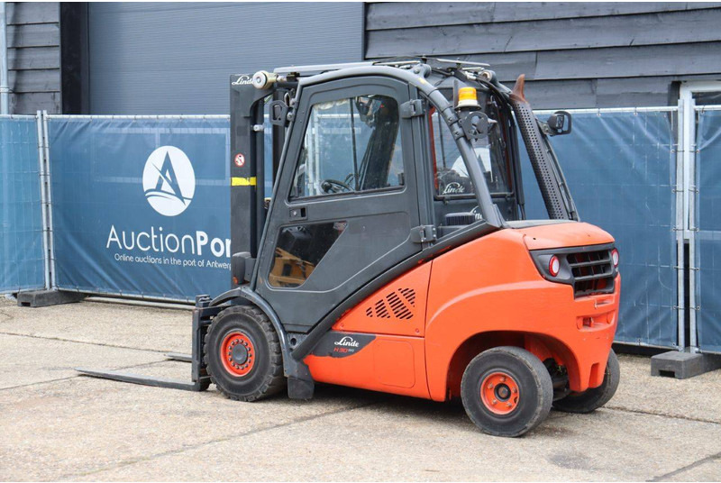 Linde H30D-02 - Diesel forklift: picture 3 Linde H30D-02 - Diesel forklift: picture 3
