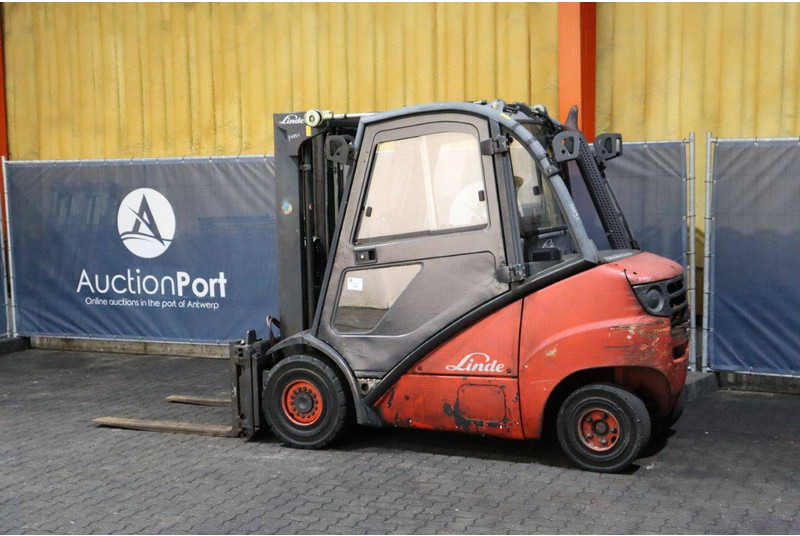 Linde H30D - Diesel forklift: picture 3 Linde H30D - Diesel forklift: picture 3
