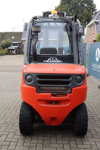 Linde H35D-01 - Diesel forklift: picture 5 Linde H35D-01 - Diesel forklift: picture 5