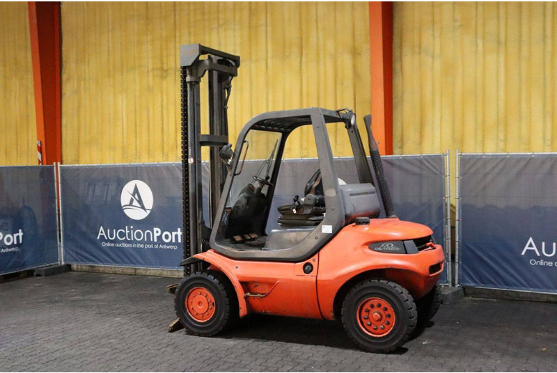 Linde H40D-04 - Diesel forklift: picture 3 Linde H40D-04 - Diesel forklift: picture 3