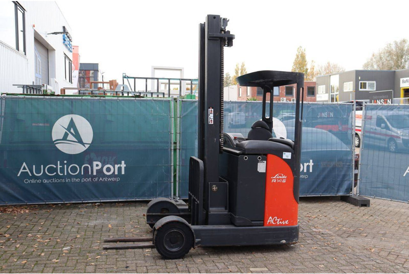 Linde R14G-12 - Reach truck: picture 1 Linde R14G-12 - Reach truck: picture 1
