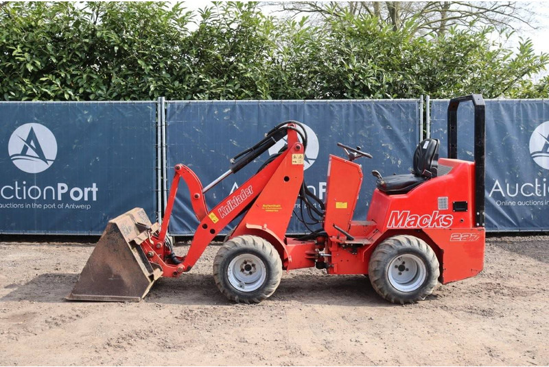 Macks 227 - Wheel loader: picture 2 Macks 227 - Wheel loader: picture 2