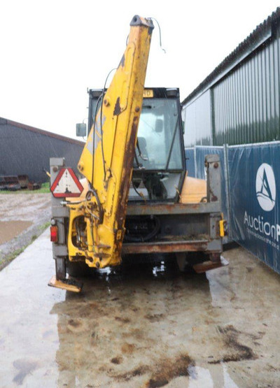 Massey Ferguson 860 - Backhoe loader: picture 4 Massey Ferguson 860 - Backhoe loader: picture 4