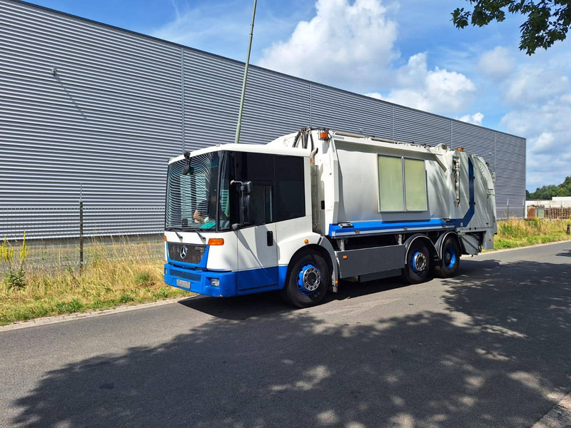 Mercedes-Benz Econic - Cab chassis truck: picture 4 Mercedes-Benz Econic - Cab chassis truck: picture 4