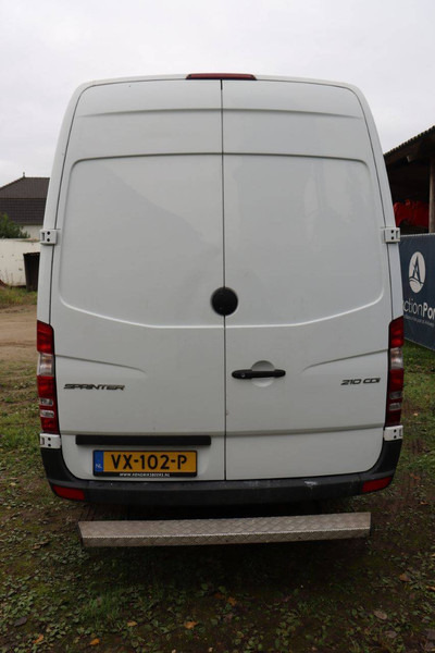 Mercedes-Benz Sprinter 210 CDI - Panel van: picture 5 Mercedes-Benz Sprinter 210 CDI - Panel van: picture 5