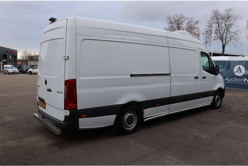 Refrigerated van Mercedes-Benz Sprinter: picture 6 Refrigerated van Mercedes-Benz Sprinter: picture 6